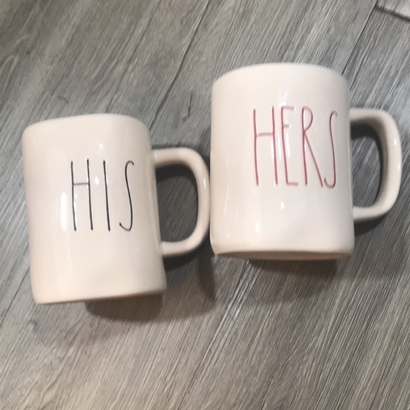 Rae Dunn/Magenta set of 2 Classic mugs “His,Hers” - Picture 3 of 5